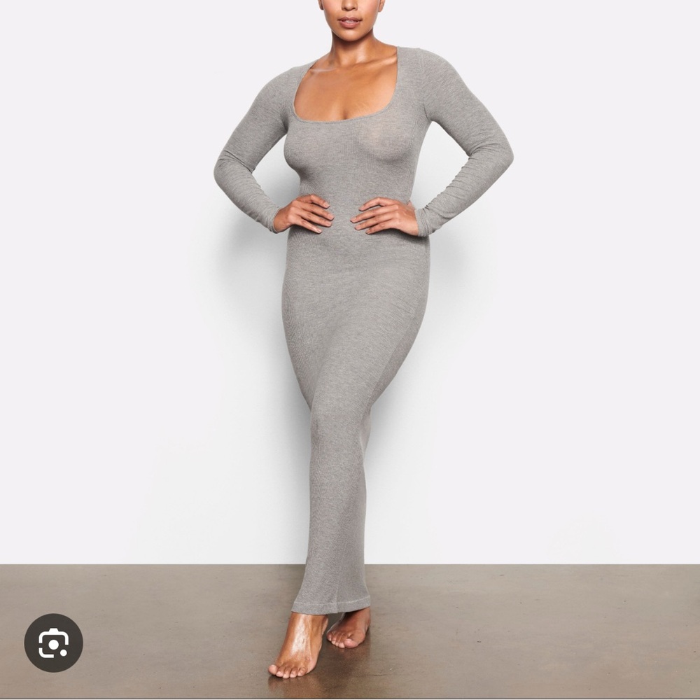Skims Long Sleeve Dress - Gray